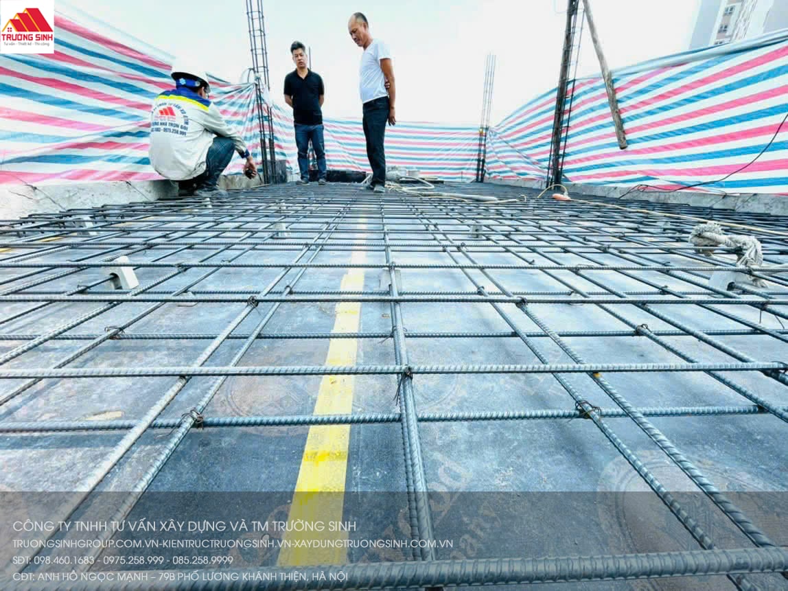 Thi công khung kết cấu